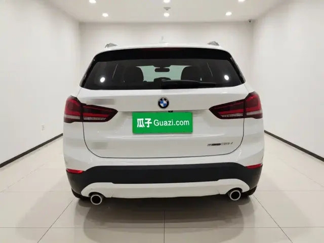 BMW X1 — Фото автомобиля 5