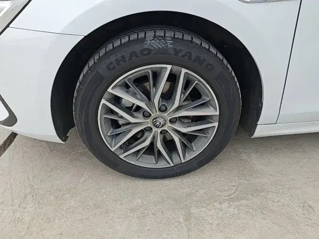 BYD Qin PLUS — Фото автомобиля 22