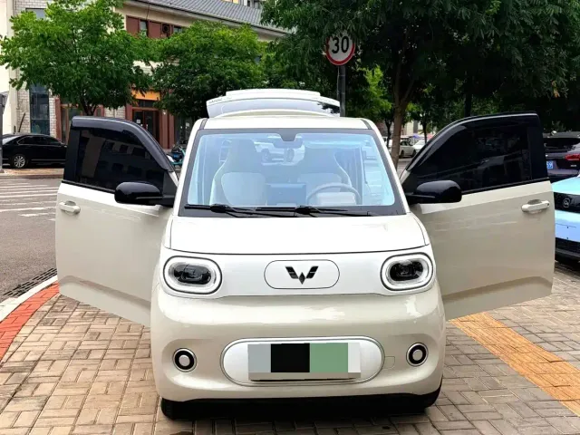 Wuling Hongguang Mini EV — Фото автомобиля 5