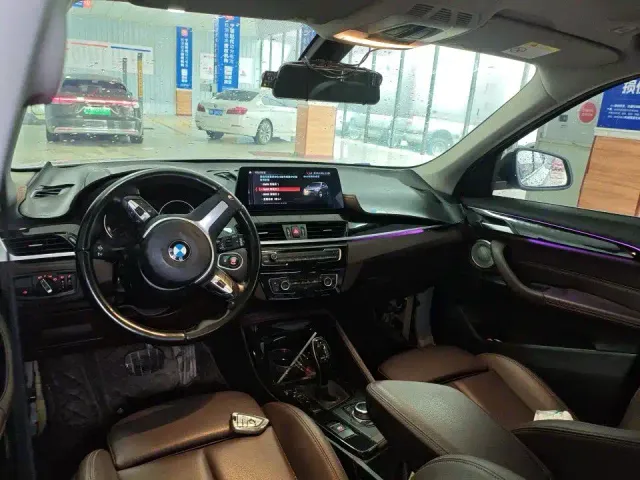 BMW X1 — Фото автомобиля 6