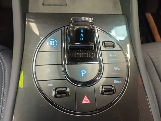 BYD Seal 06 GT — Фото автомобиля 13