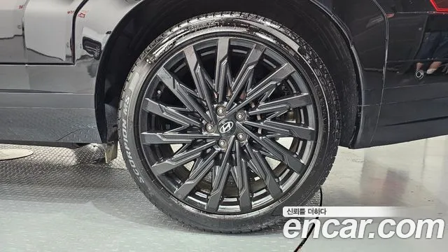 Hyundai Santafe Santa Fe (MX5) Бензин 2.5T 2WD — Фото автомобиля 17