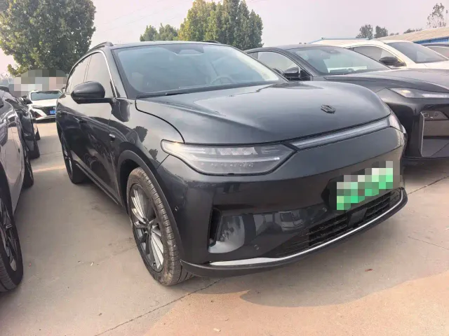 Leapmotor C11 — Фото автомобиля 3