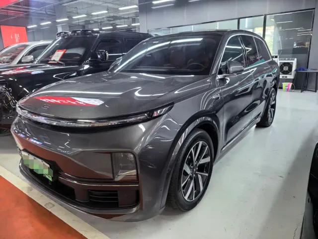 Фотография автомобиля — Li Auto L8