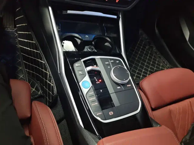 BMW i3 — Фото автомобиля 13