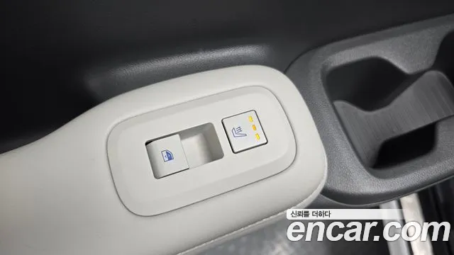 Hyundai Santa Fe MX5 — Фото автомобиля 29
