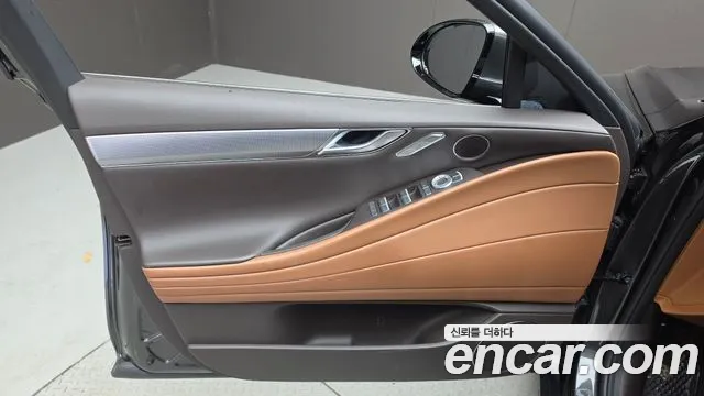 Genesis G80 RG3 — Фото автомобиля 13