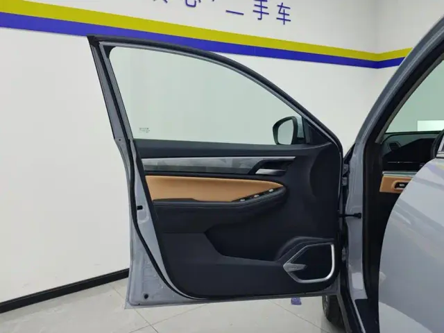 Geely Haoyue PRO — Фото автомобиля 7