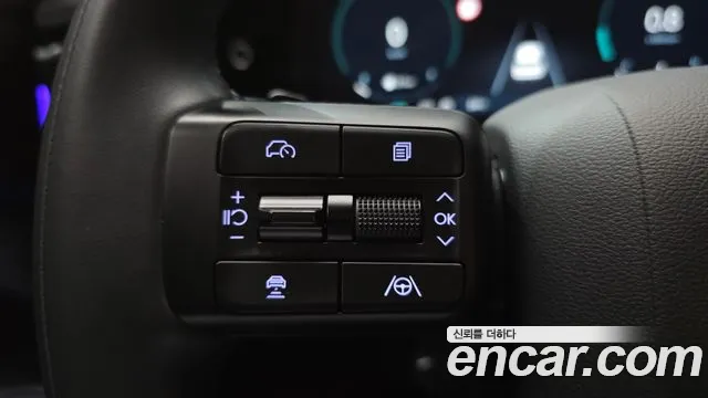 Hyundai Santafe Santa Fe (MX5) Бензин 2.5T 4WD — Фото автомобиля 17