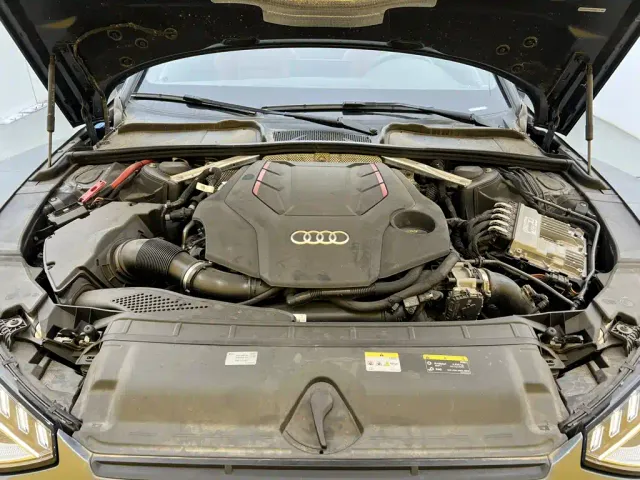 Audi S4 — Фото автомобиля 11