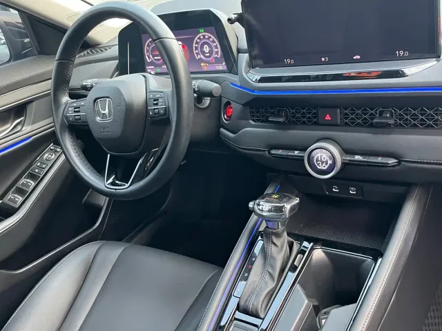 Honda Accord — Фото автомобиля 13
