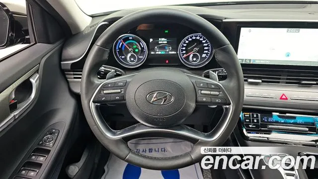 Hyundai Grandeur Premium — Фото автомобиля 14