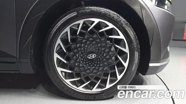 Hyundai Ioniq5 Ioniq5 Long Range AWD — Фото автомобиля 21