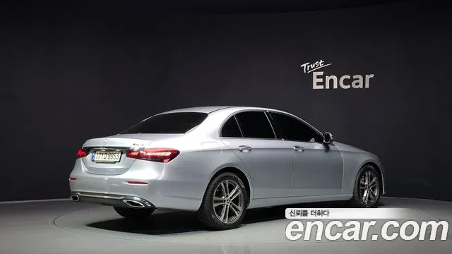 Mercedes-Benz E-Class W213 — Фото автомобиля 2
