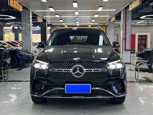 Mercedes-Benz GLE-Class — Фото автомобиля 2