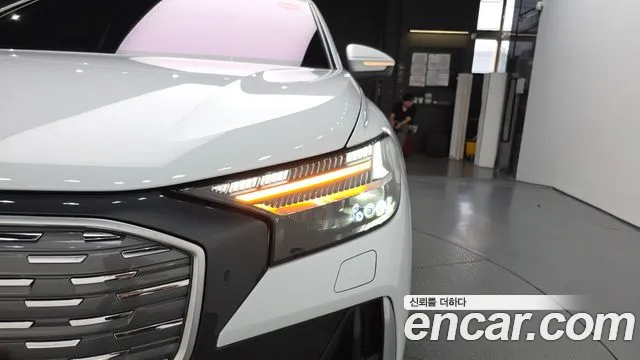 Audi Q4 e-tron — Фото автомобиля 18