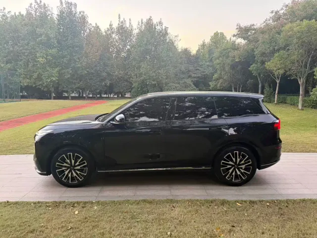 Changan Qiyuan Q07 — Фото автомобиля 3