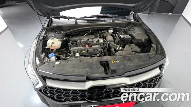 Kia Sportage Sportage 5-е поколение Бензин 1.6 Turbo 4WD — Фото автомобиля 6