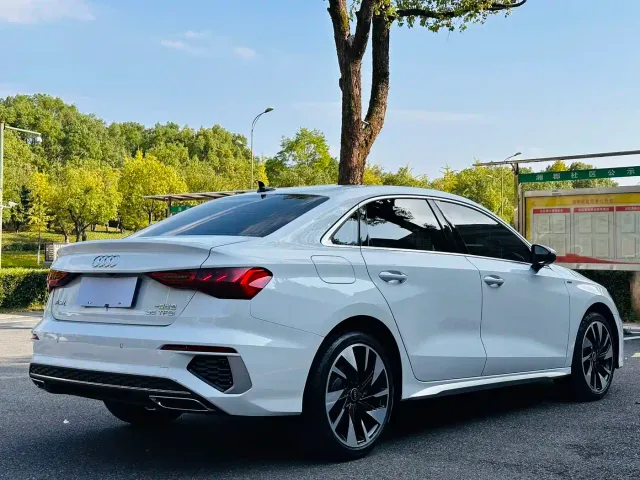 Audi A3 — Фото автомобиля 12
