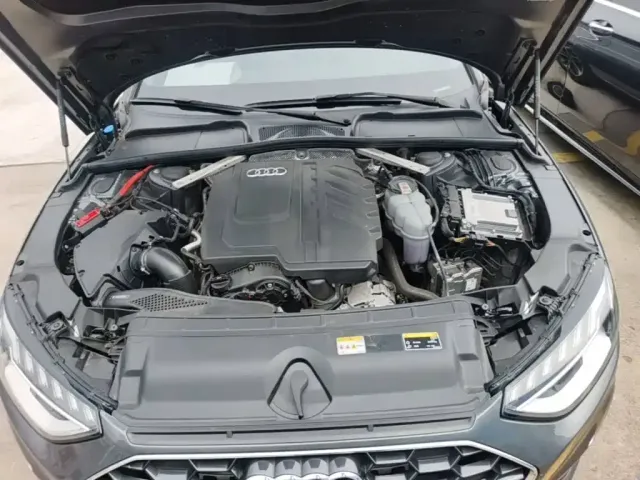 Audi A4L — Фото автомобиля 19