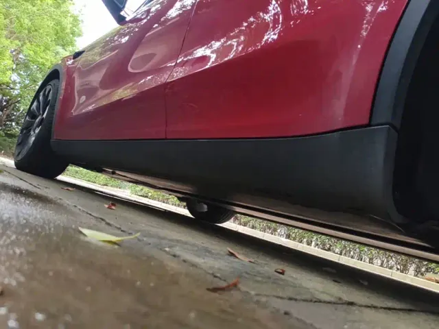 Tesla Model Y — Фото автомобиля 20