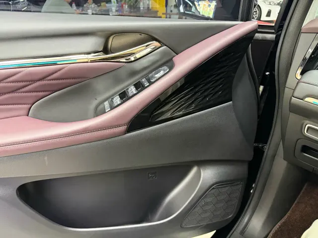 GAC Trumpchi M8 — Фото автомобиля 15