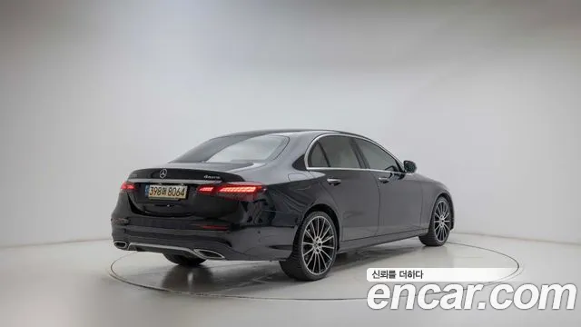 Mercedes-Benz E-Class W213 — Фото автомобиля 4