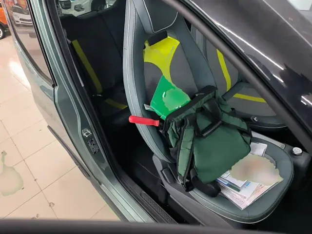 Wuling Hongguang Mini EV — Фото автомобиля 24