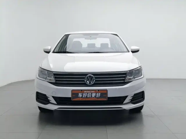 Volkswagen Lavida — Фото автомобиля 3