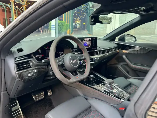Audi Audi RS 5 2024 RS 5 2.9T Sportback Ignition Edition — Фото автомобиля 7