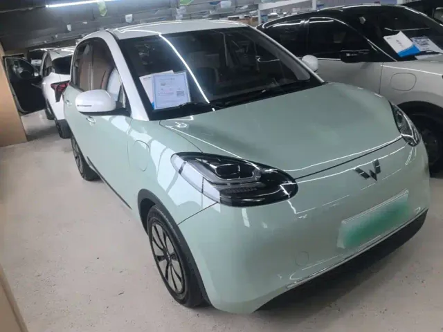 Wuling Bingo — Фото автомобиля 3