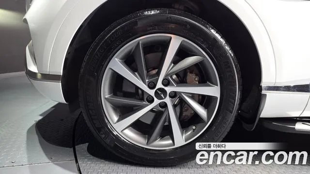 Genesis GV80 3.5T Бензин AWD — Фото автомобиля 5
