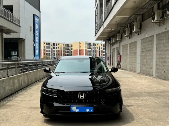 Honda Inspire — Фото автомобиля 2