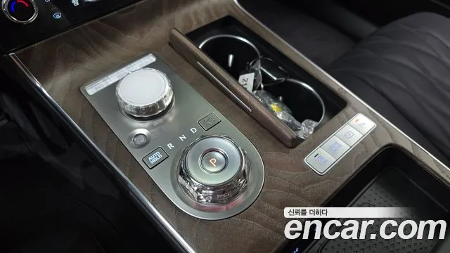 Genesis G80 RG3 — Фото автомобиля 12