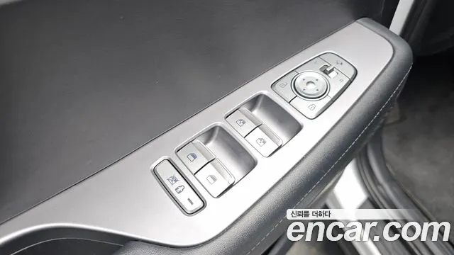 Hyundai Palisade Palisade Дизель 2.2 2WD — Фото автомобиля 18