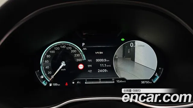 Genesis G80 Бензин 2.5 турбо AWD — Фото автомобиля 8