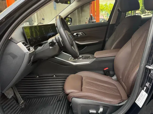 BMW 3 Series — Фото автомобиля 6