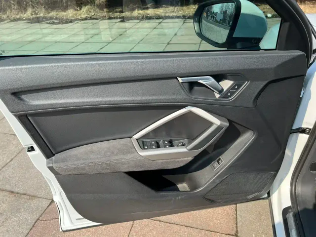 Audi Q3 — Фото автомобиля 18