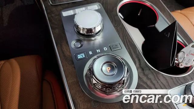 Genesis GV80 — Фото автомобиля 12
