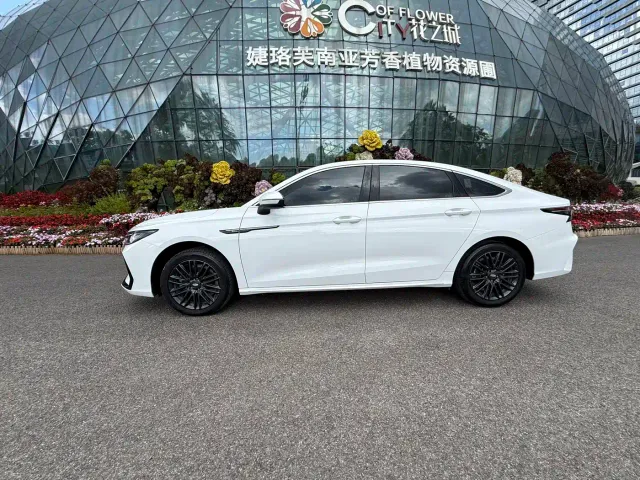 Chery Arrizo 8 — Фото автомобиля 4