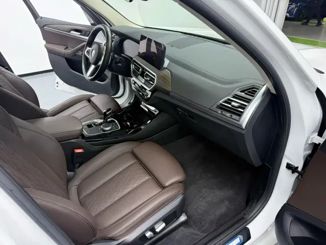 BMW X3 — Фото автомобиля 2
