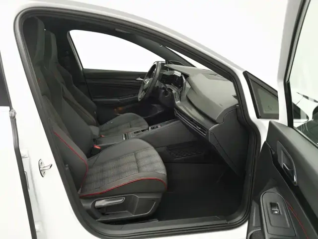 Volkswagen Golf GTI — Фото автомобиля 23