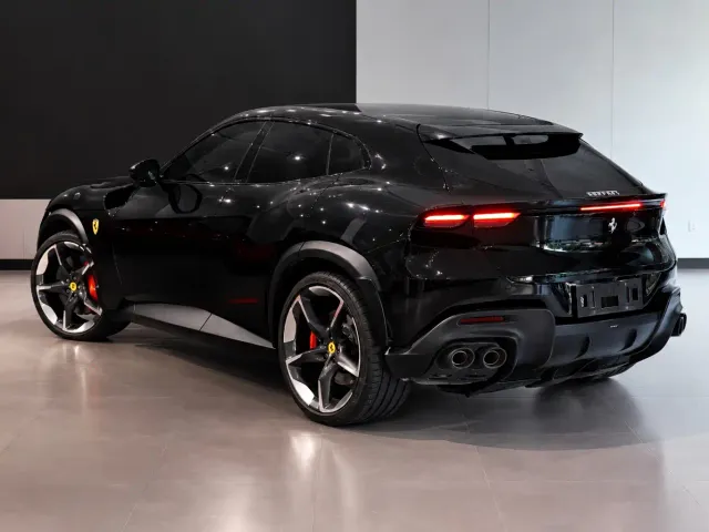 Ferrari Purosangue — Фото автомобиля 7