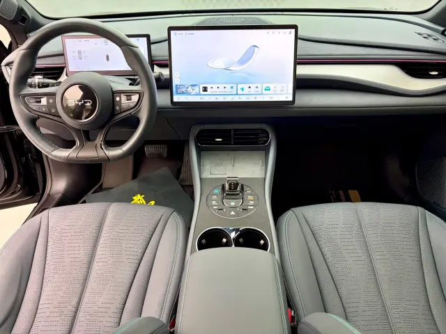 BYD Seal 06 GT — Фото автомобиля 7