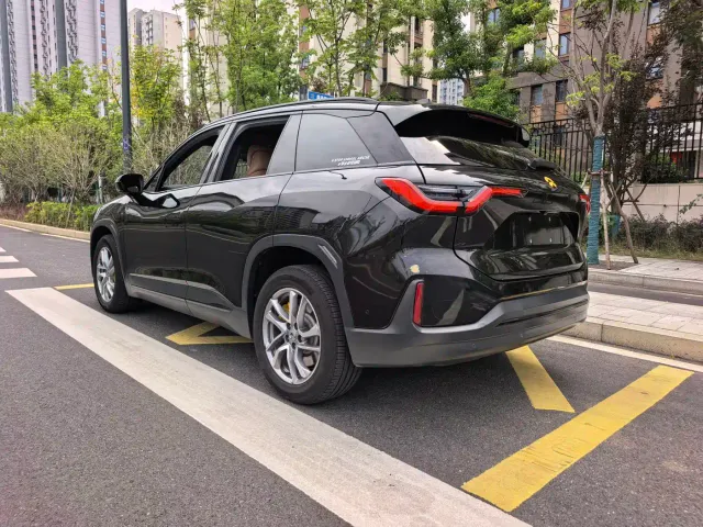 Nio ES6 — Фото автомобиля 6