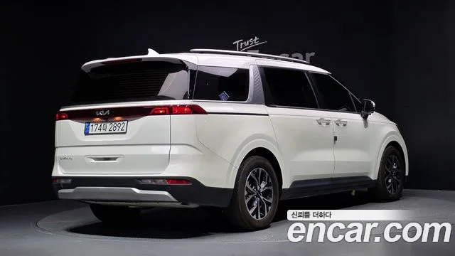 Kia Carnival 4th Gen — Фото автомобиля 2