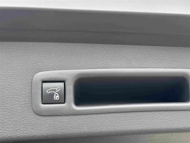 Toyota Granvia — Фото автомобиля 20
