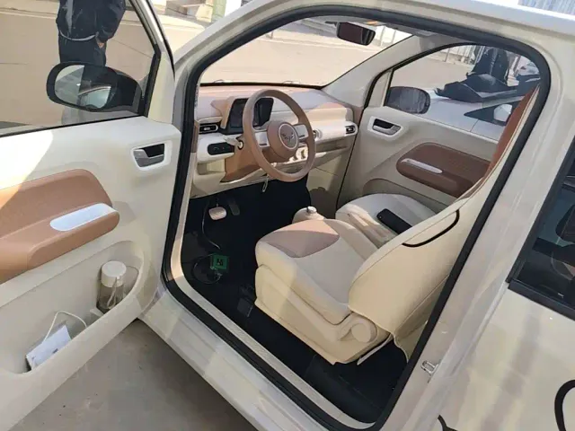Wuling Hongguang Mini EV — Фото автомобиля 15
