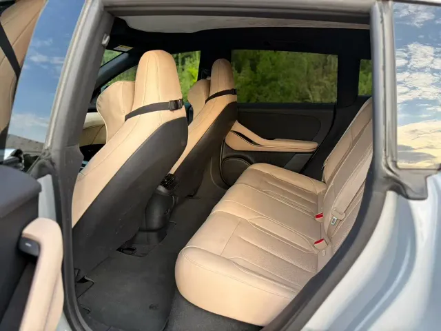 Nio ET5 Touring — Фото автомобиля 7