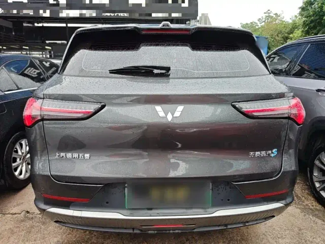 Wuling Starlight S — Фото автомобиля 5